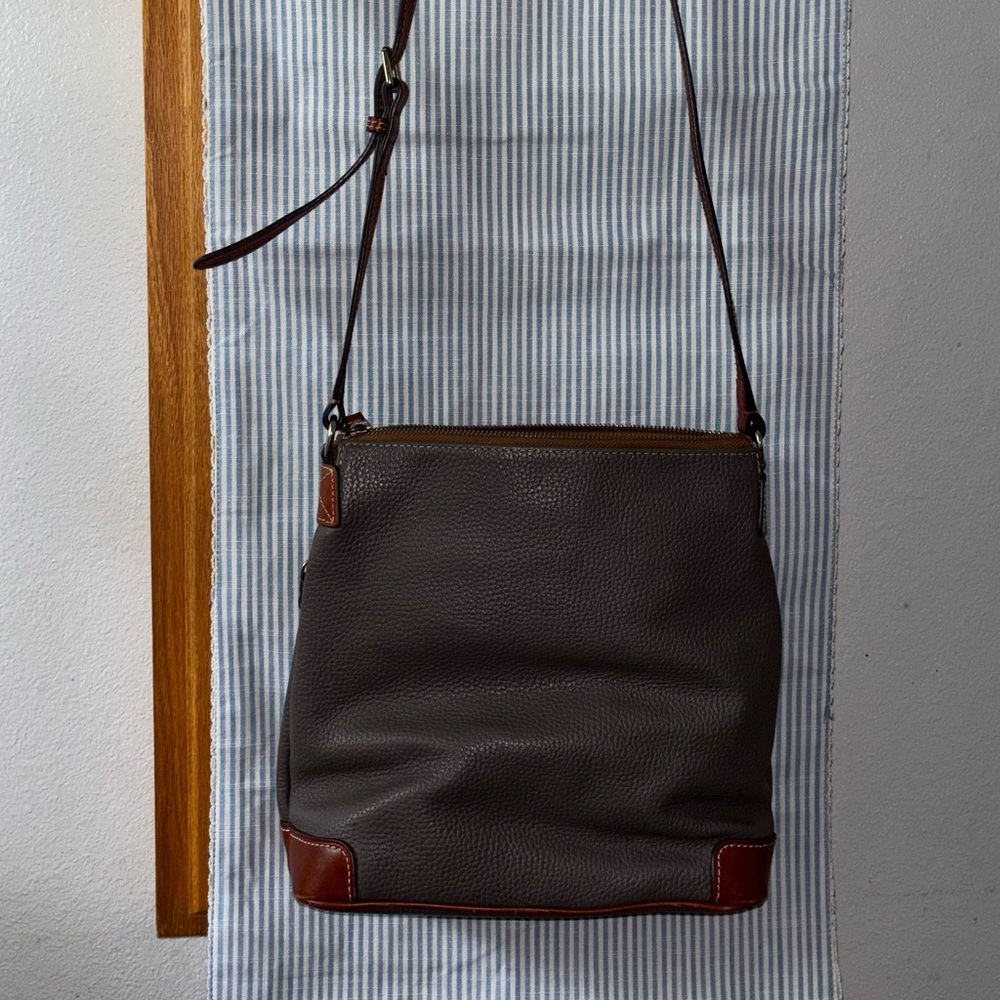 DOONEY & BOURKE PEBBLE GRAIN CROSSBODY HANDBAG - ELEPHANT - Picture 11 of 15